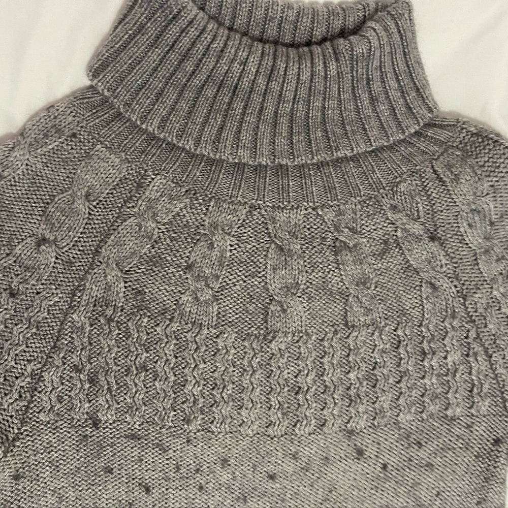 Michael Kors Gray Cable Knit Sweater